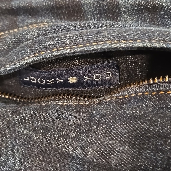 LUCKY BRAND 410 ATHLETIC FIT DARK WASH JEANS. SIZE 38X30. - Picture 6 of 8